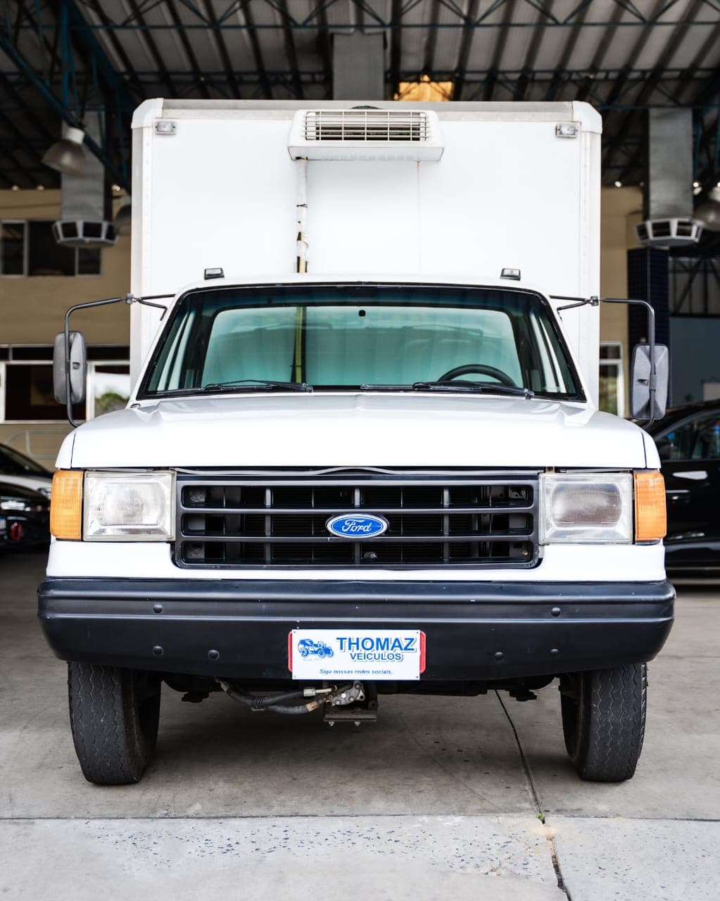 Ford F4000 Refrigerado
